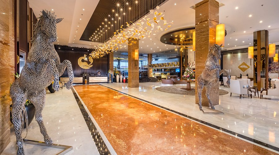 Interior hotel modern di Makassar